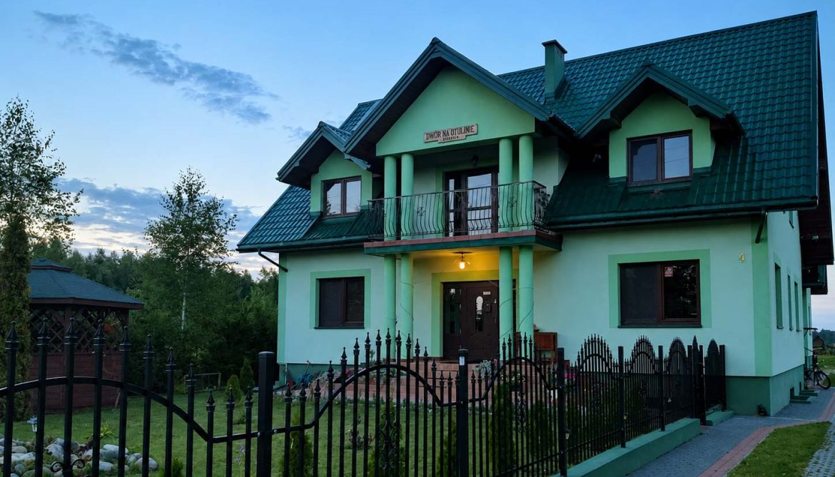www.dwornaotulinie.pl-noclegi-Białowieża,-apartamenty-Białowieża,-hotel-Białowieża,-pensjonat-Białowieża,-nocleg-Puszcza-Białowieska,-apartamenty