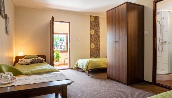 www.dwornaotulinie.pl-noclegi-Białowieża,-apartamenty-Białowieża,-hotel-Białowieża,-pensjonat-Białowieża,-nocleg-Puszcza-Białowieska,-apartamenty